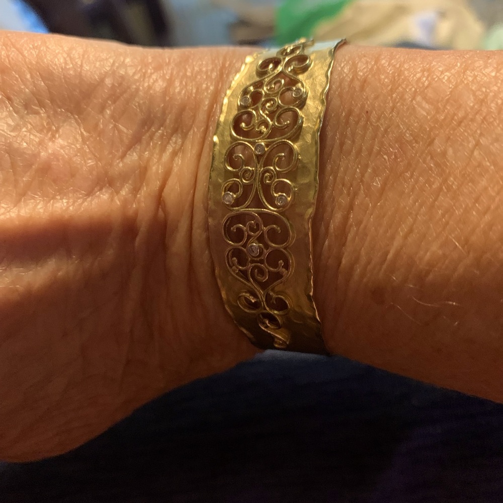 Stellar 14k solid gold filigree cuff bracelet